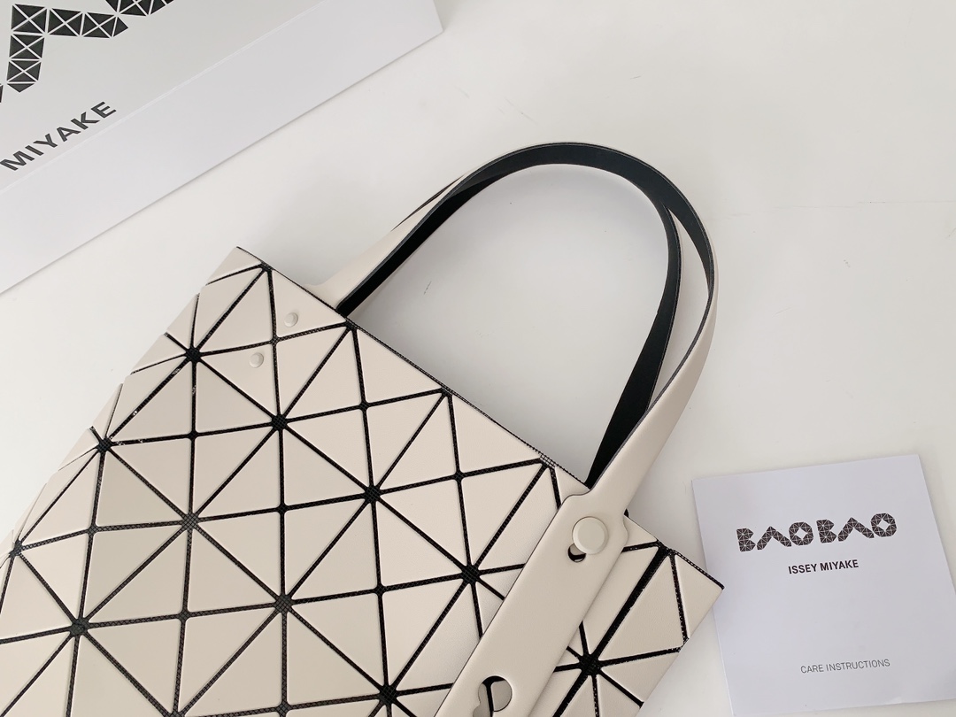 Bao Bao Issey Miyake 3 Bao Bao Issey Miyake - Image 3