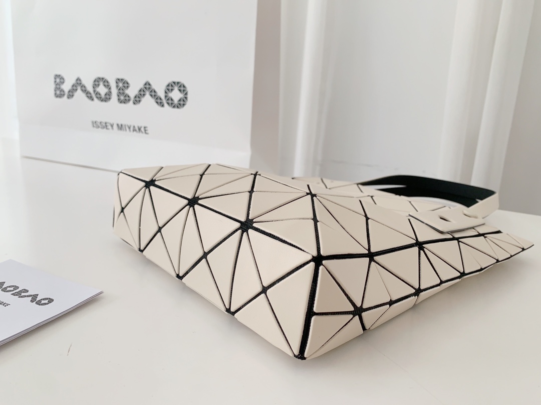Bao Bao Issey Miyake 5 Bao Bao Issey Miyake - Image 5
