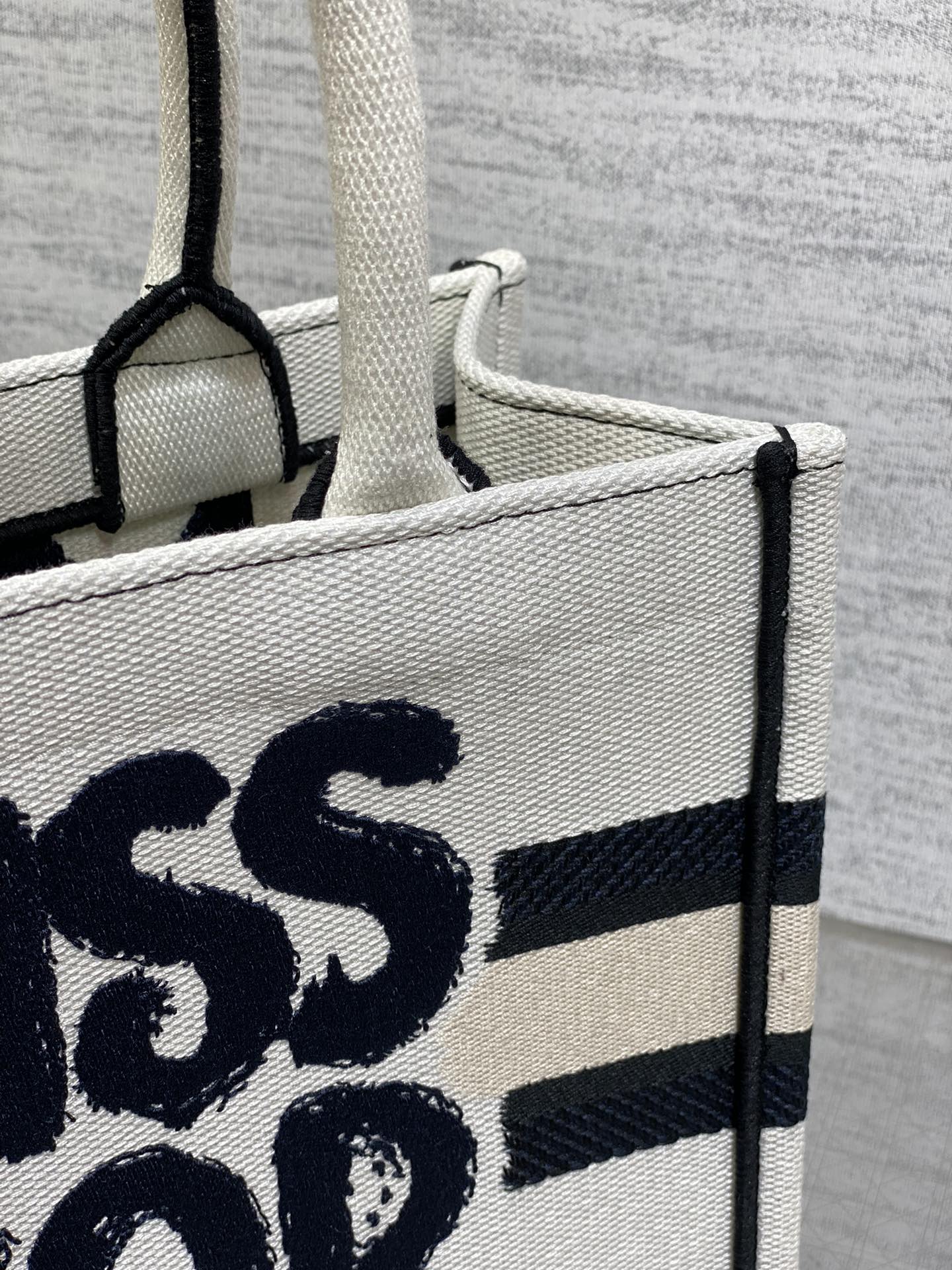 Miss Dior S 9 Miss Dior S - Image 9