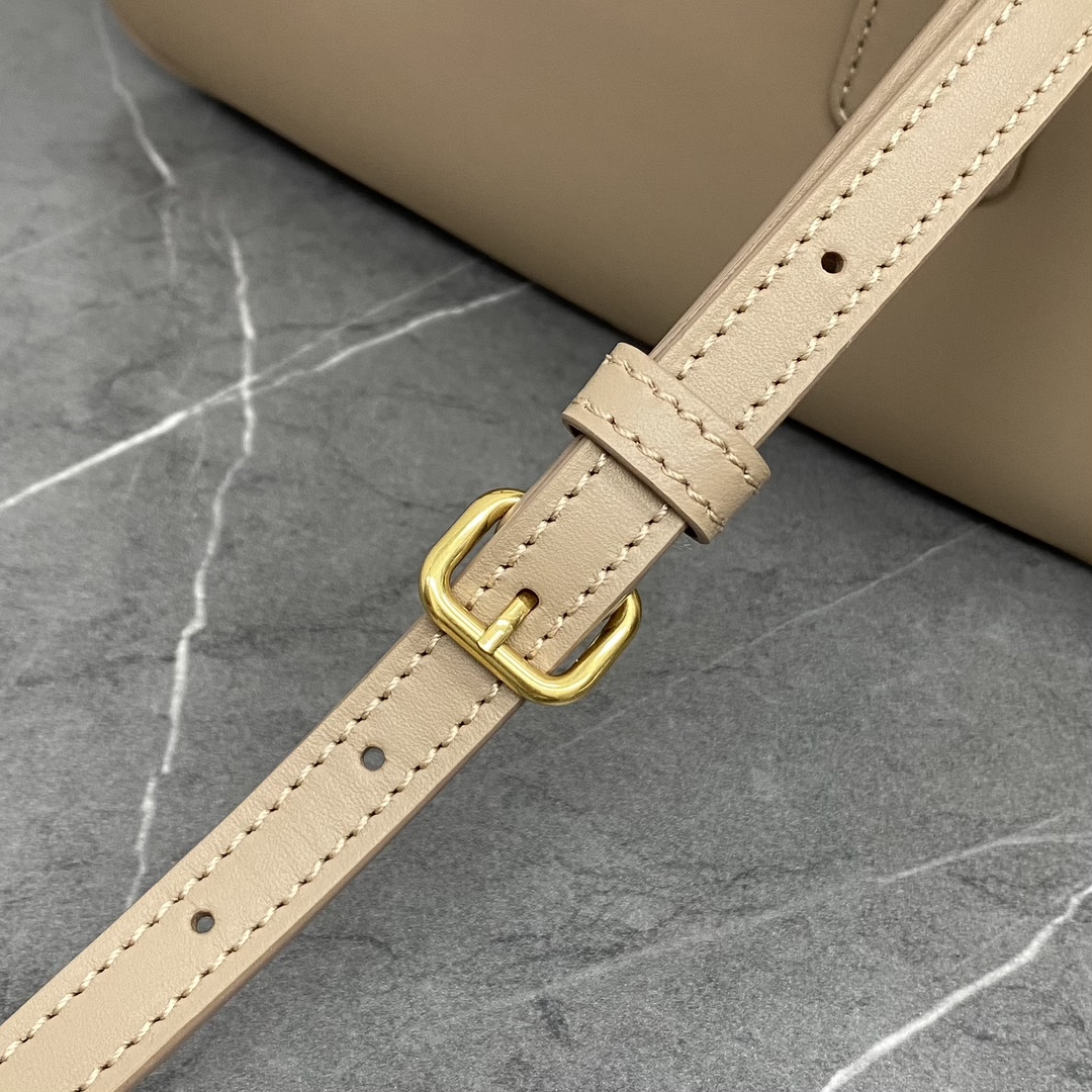 Miu Miu 4 Miu Miu - Image 4