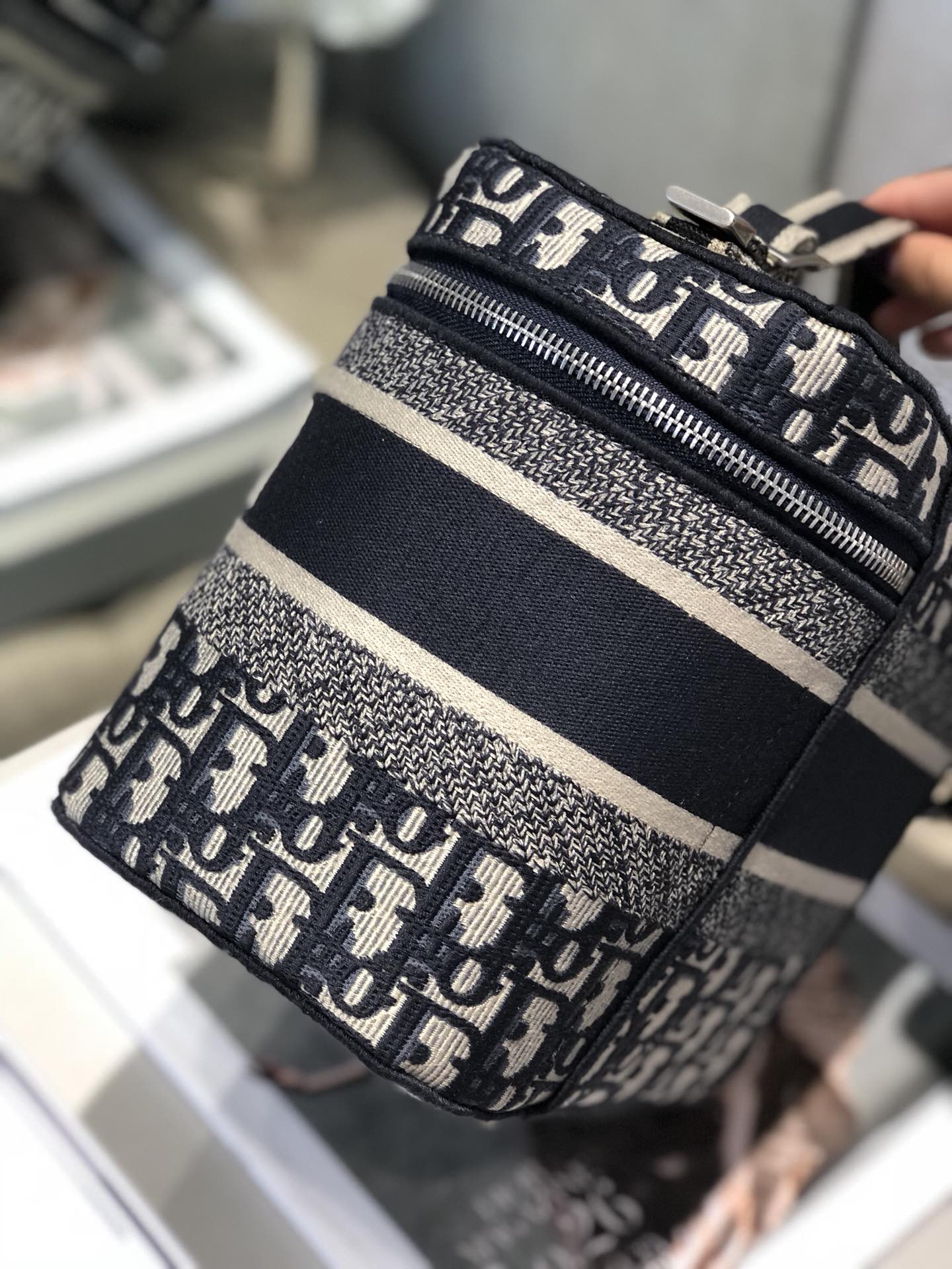 Dior Oblique 25*18*8 6 Dior Oblique 25*18*8 - Image 6