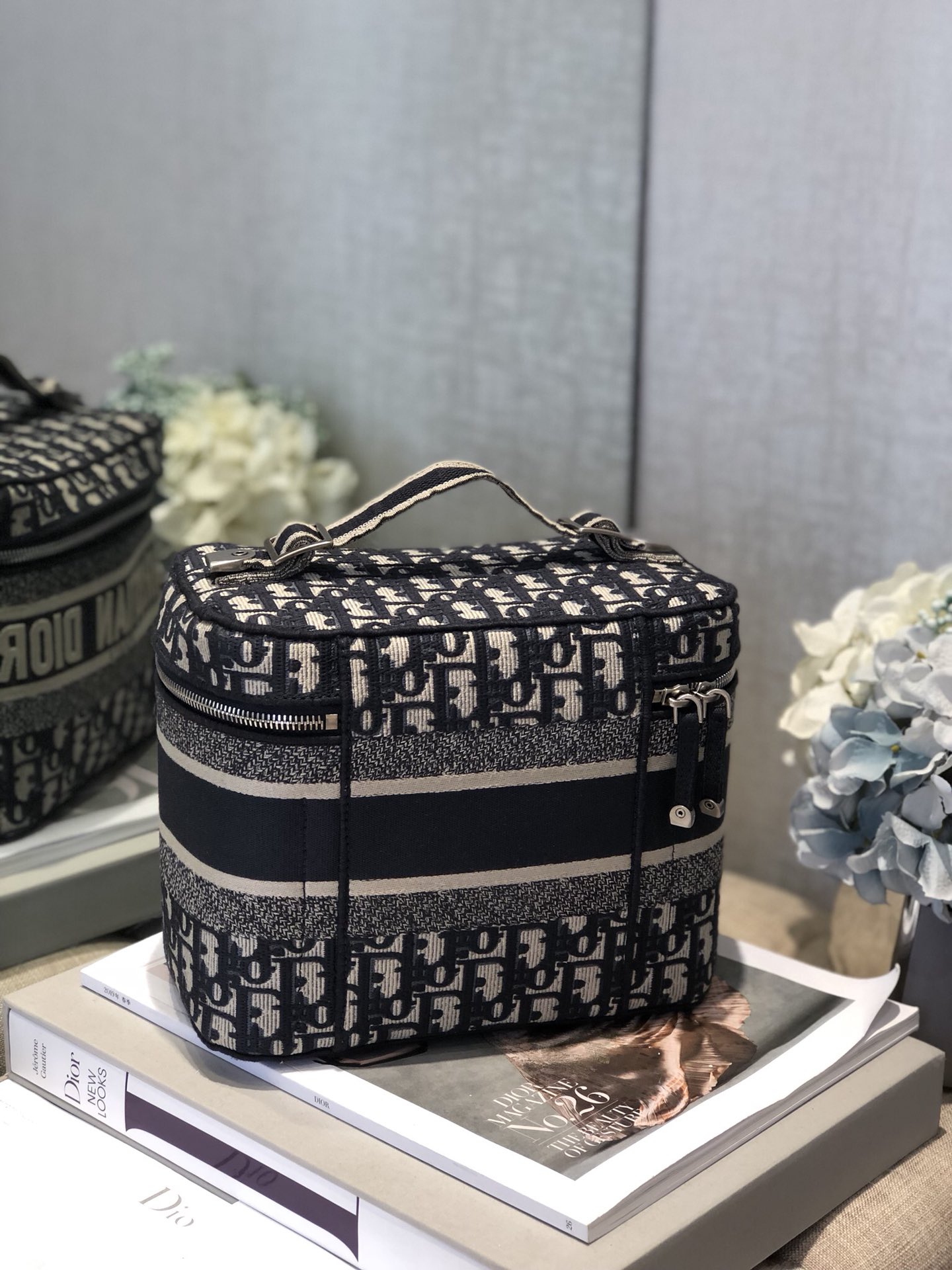 Dior Oblique 25*18*8 7 Dior Oblique 25*18*8 - Image 7