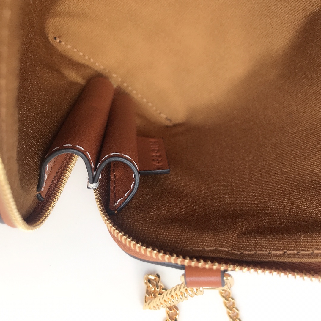 Celine Triomphe leather crossbody 4 Celine Triomphe leather crossbody - Image 4