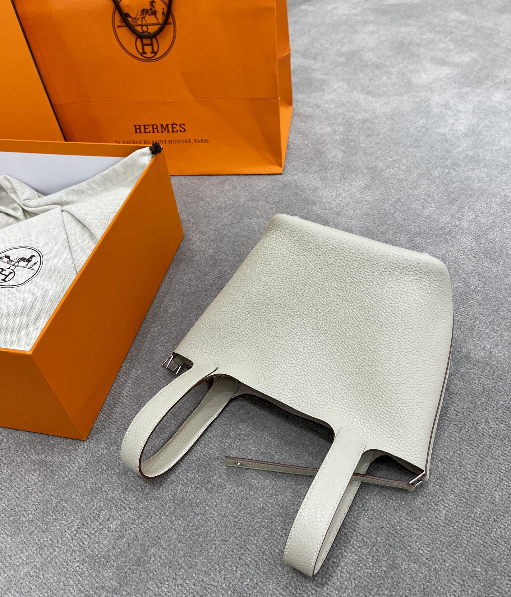 Hermès Picotin leather tote cm18 6 Hermès Picotin leather tote cm18 - Image 6