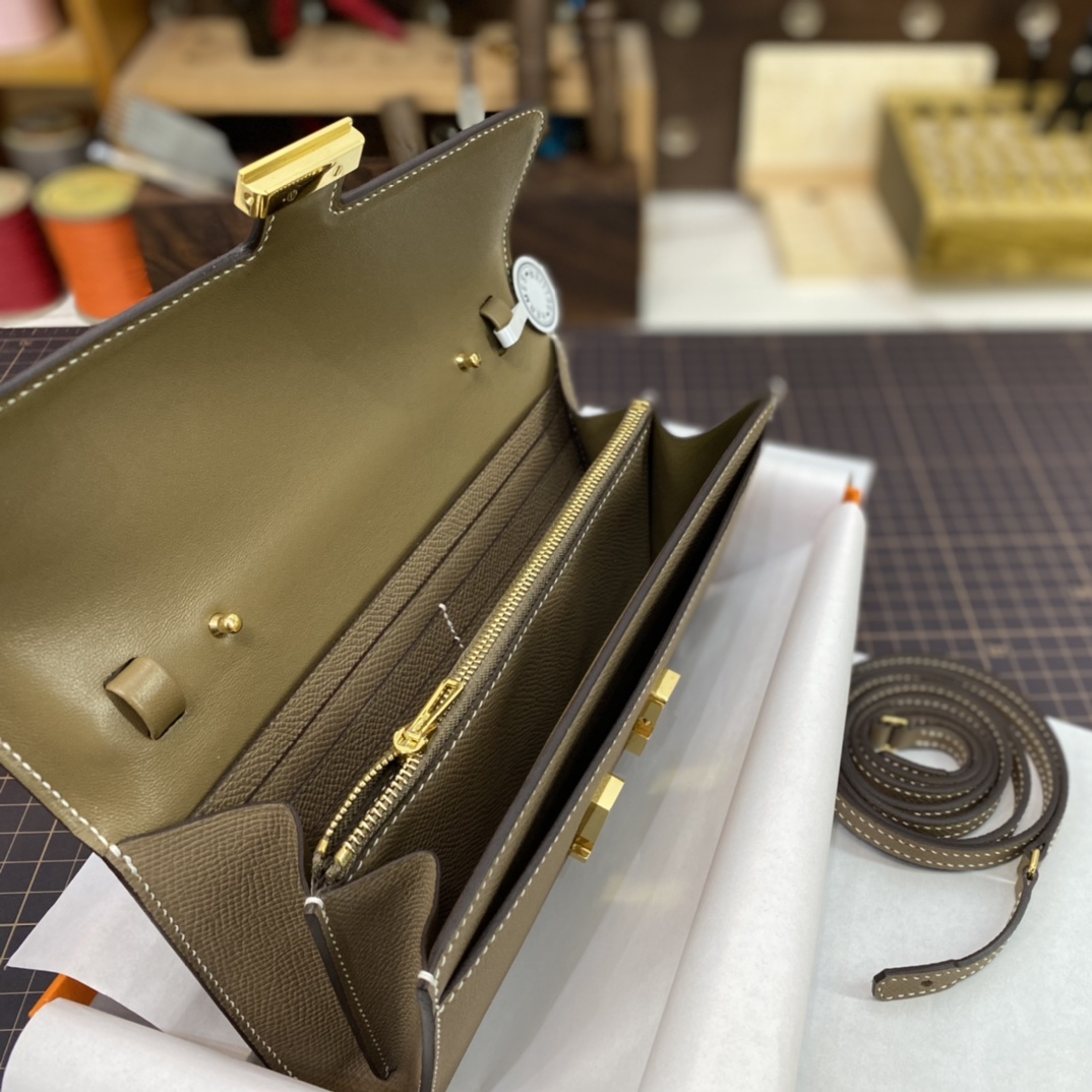 Hermès Evercolor Constance To Go Wallet 20x12x3.5cm 6 Hermès Evercolor Constance To Go Wallet 20x12x3.5cm - Image 6