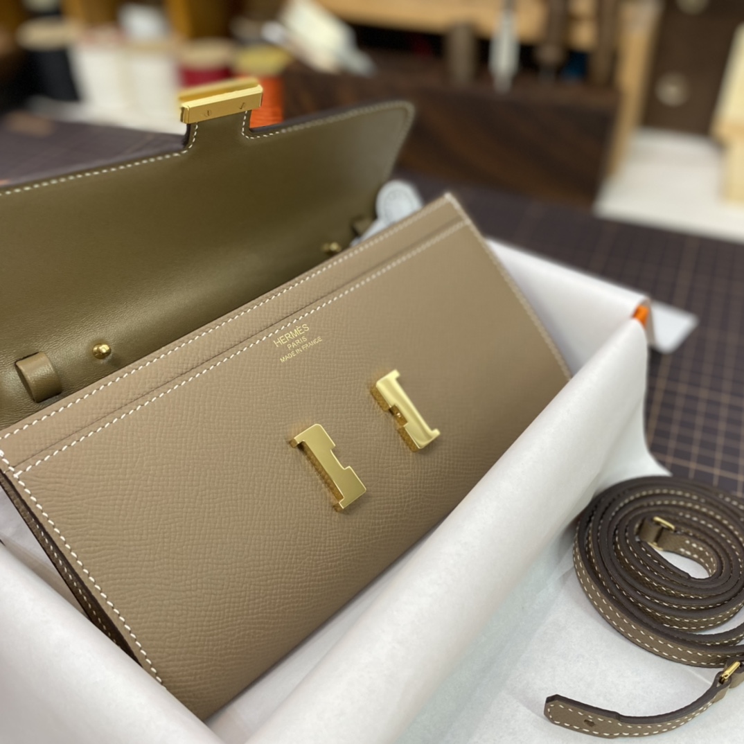 Hermès Evercolor Constance To Go Wallet 20x12x3.5cm 4 Hermès Evercolor Constance To Go Wallet 20x12x3.5cm - Image 4