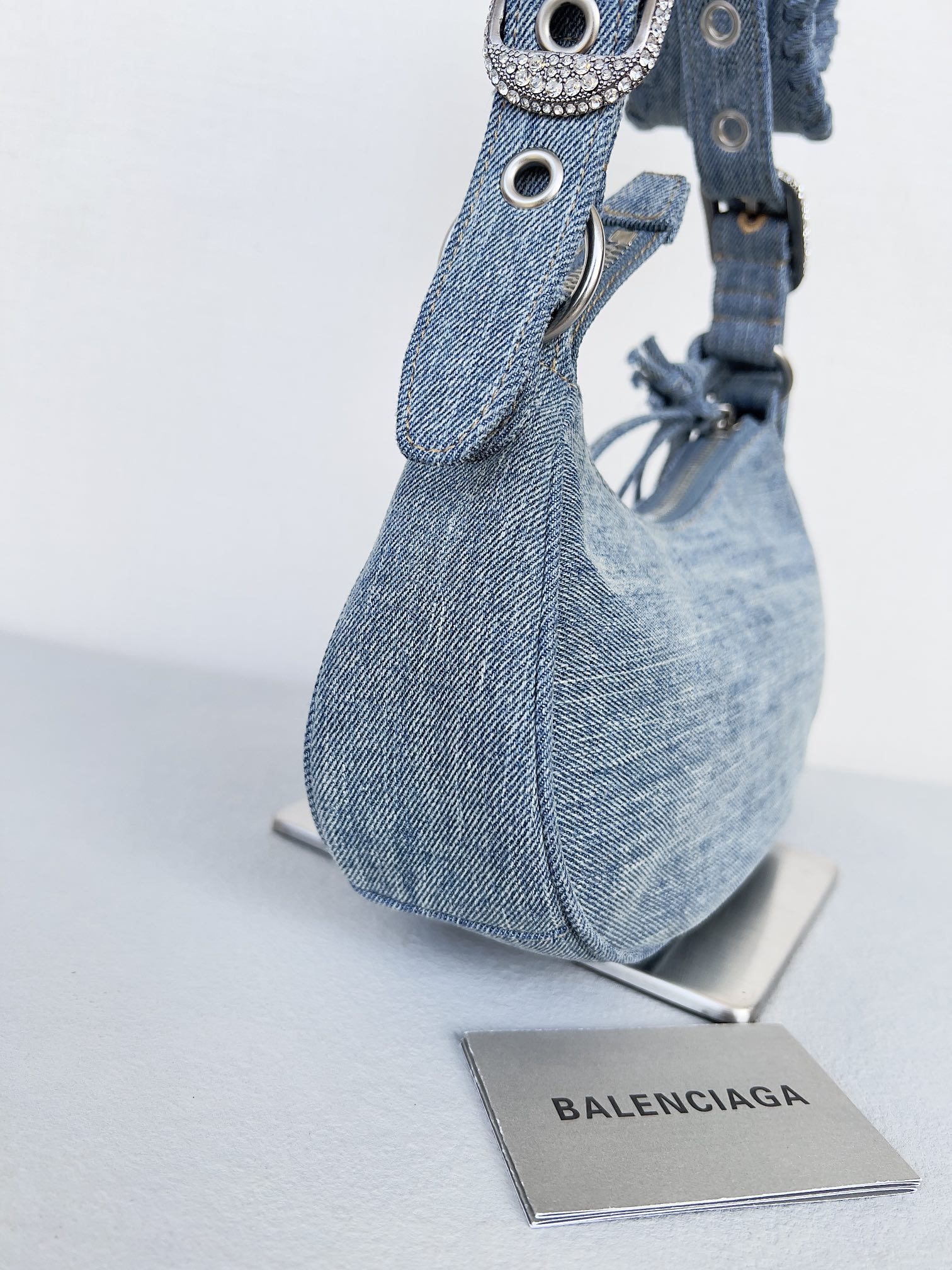 Balenciaga Le Cagole 26x17x7cm 2 Balenciaga Le Cagole 26x17x7cm - Image 2