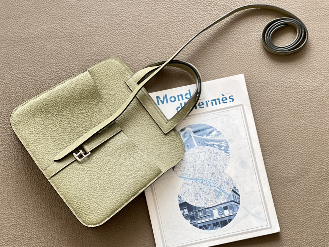 Hermès Halzan leather MT25/TC High-quality handmade 6 Hermès Halzan leather MT25/TC High-quality handmade - Image 6