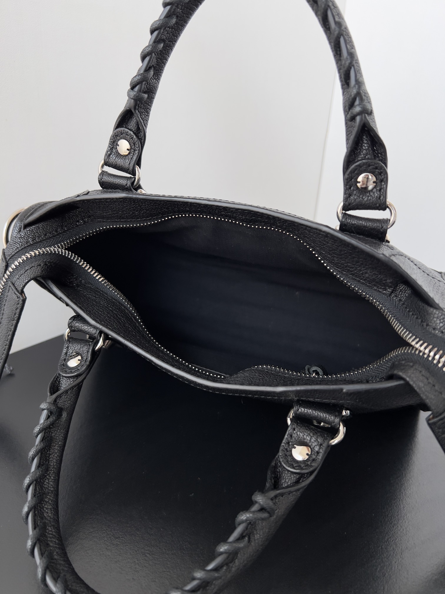 Balenciaga Mini City 23*9*16cm 3 Balenciaga Mini City 23*9*16cm - Image 3