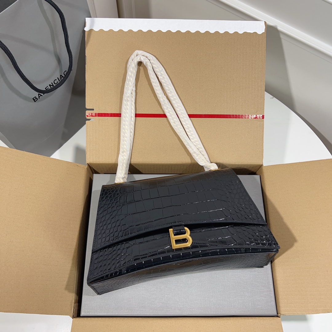 Balenciagα Crush Chain Bag Length 31 x height 20 x width 12cm