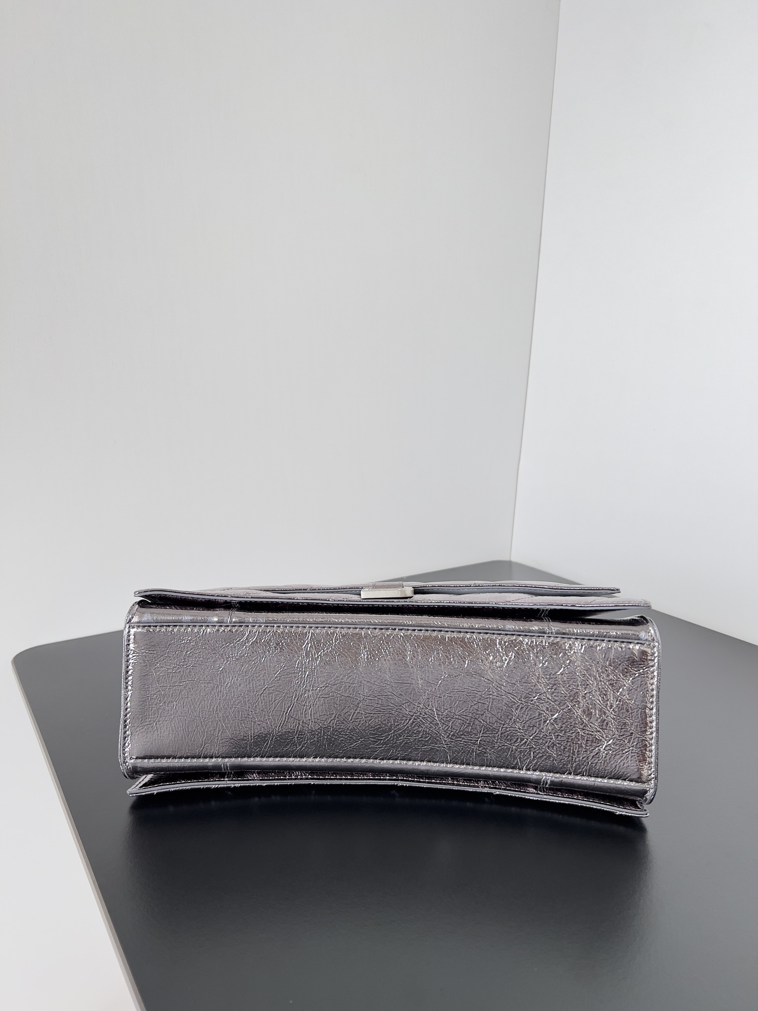 Balenciagα Crush Chain Bag 32*13*20.5 5 Balenciagα Crush Chain Bag 32*13*20.5 - Image 5