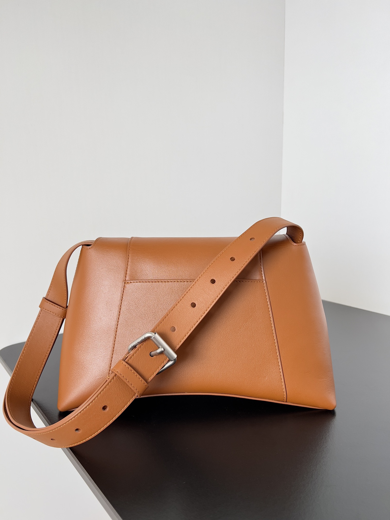 Balenciagα Downtown 21 8 Balenciagα Downtown 21 - Image 8