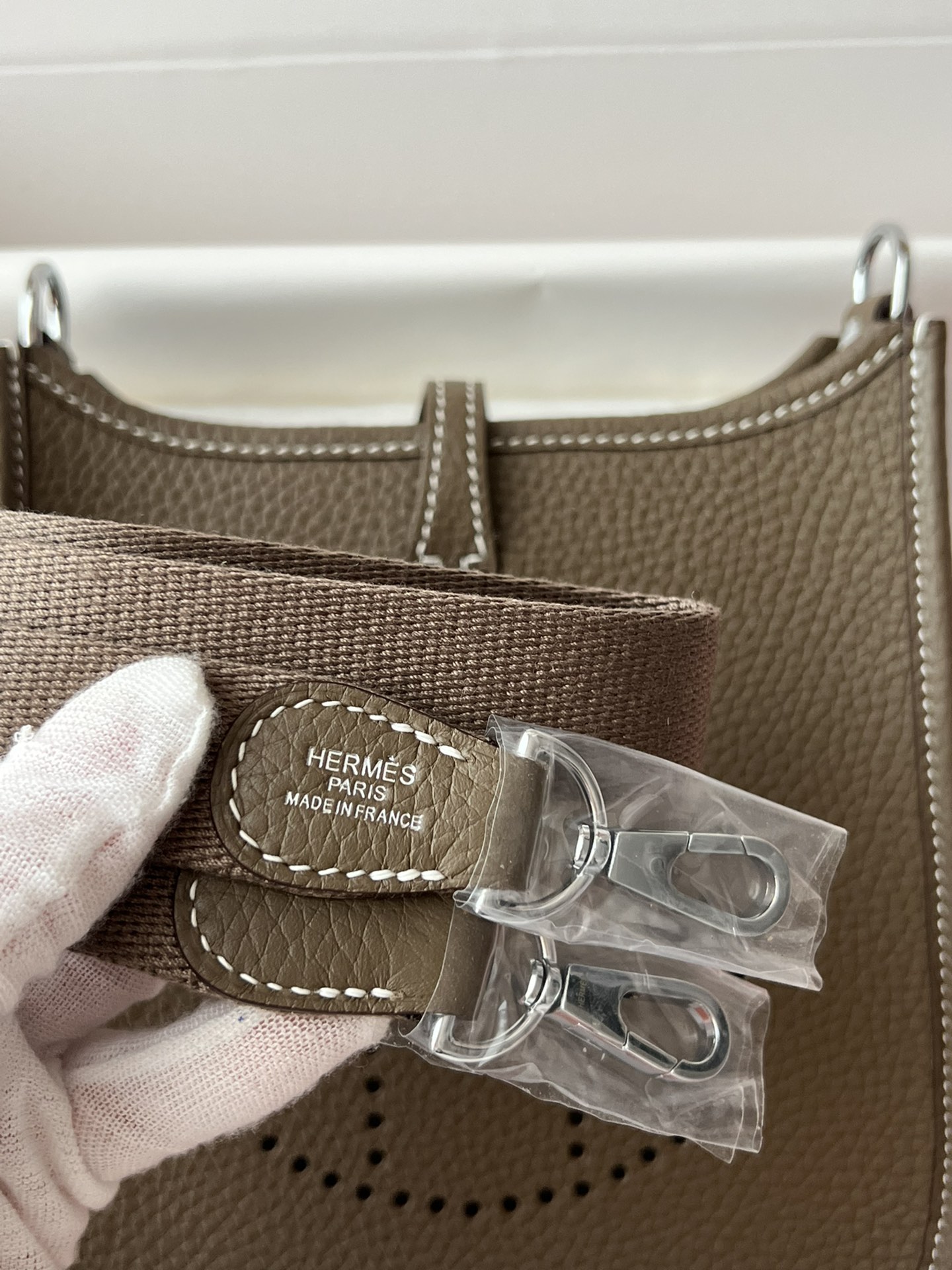 Hermès Mini Evelyne leather crossbody 17cm TC 3 Hermès Mini Evelyne leather crossbody 17cm TC - Image 3