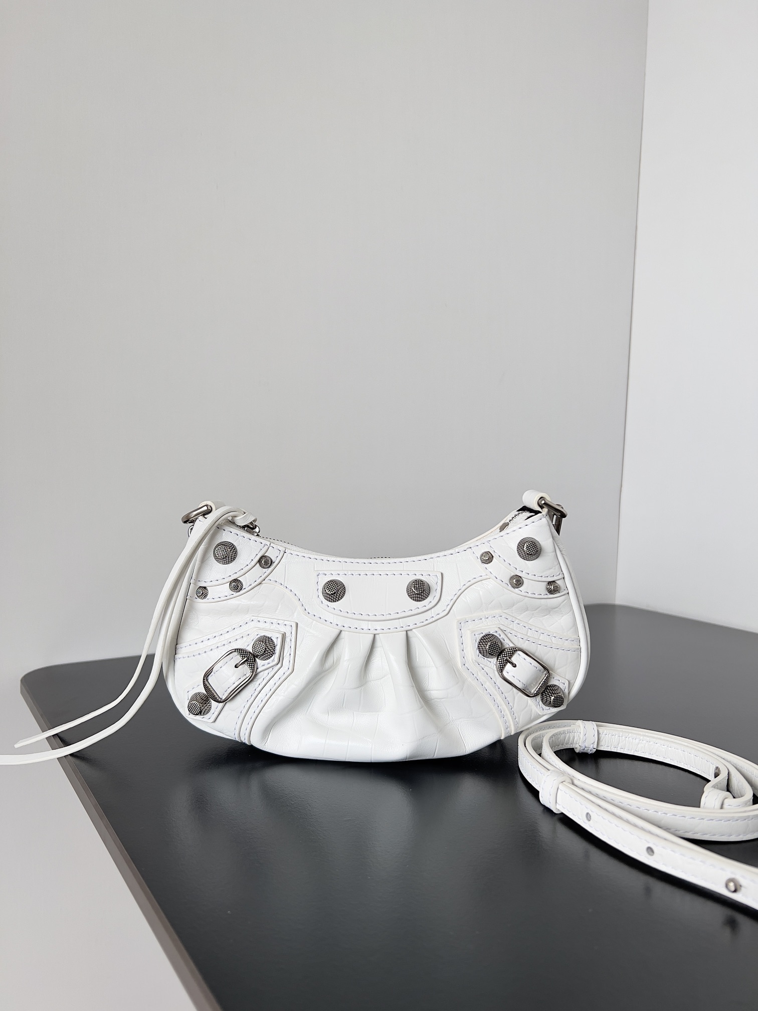 Balenciaga Le Cagole 20x13x4.5cm