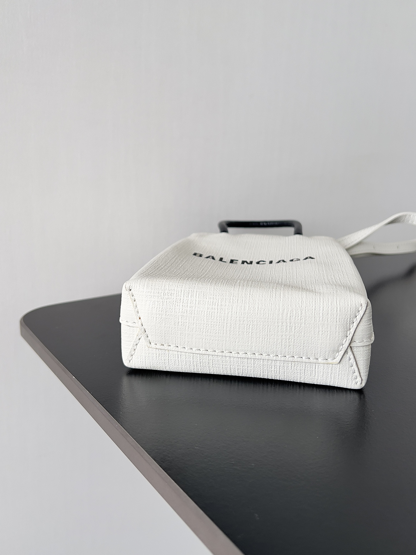 Balenciaga Shopping Bag 5 Balenciaga Shopping Bag - Image 5