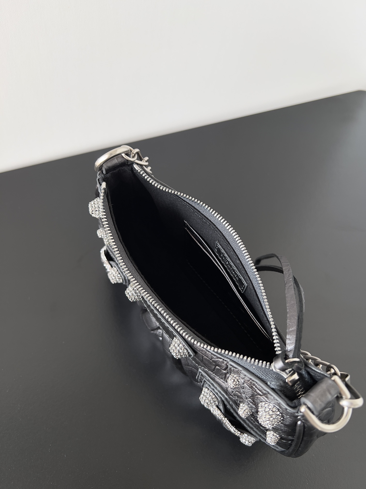 Balenciaga Le Cagole 20x13x4.5cm 4 Balenciaga Le Cagole 20x13x4.5cm - Image 4