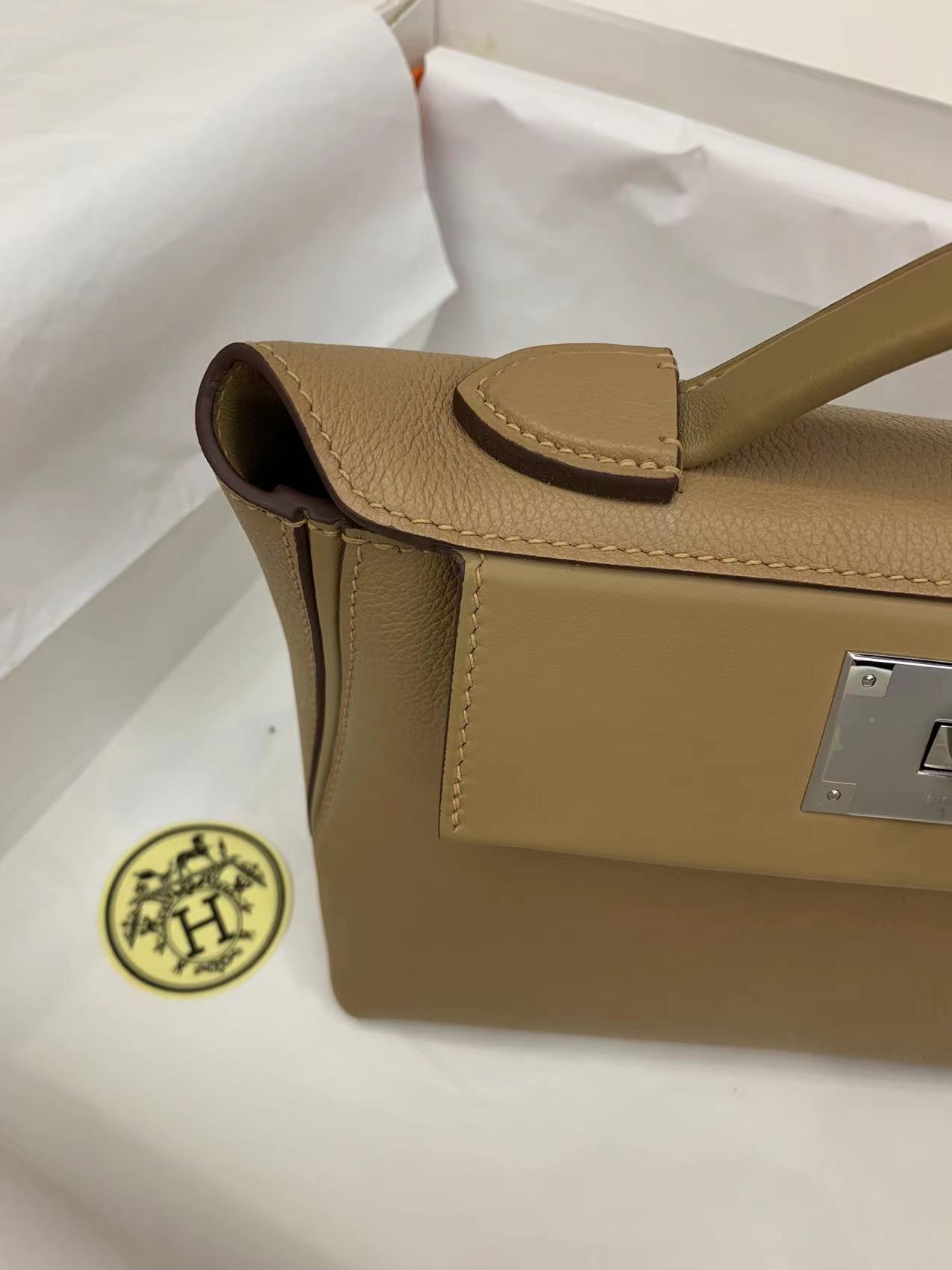 Hermès 24/24 leather handbag Mini 21cm 5 Hermès 24/24 leather handbag Mini 21cm - Image 5