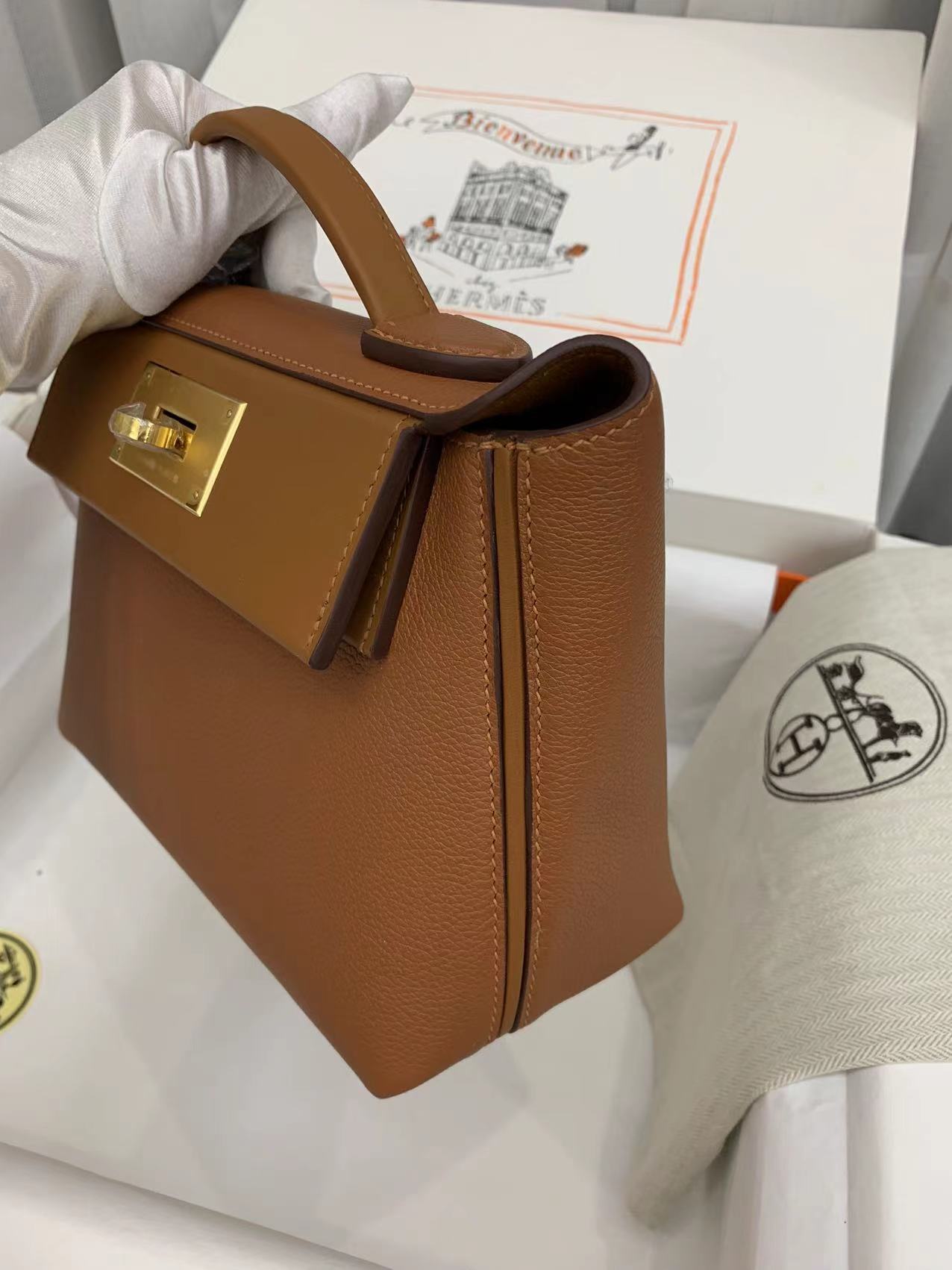 Hermès 24/24 leather handbag Mini 21cm 8 Hermès 24/24 leather handbag Mini 21cm - Image 8