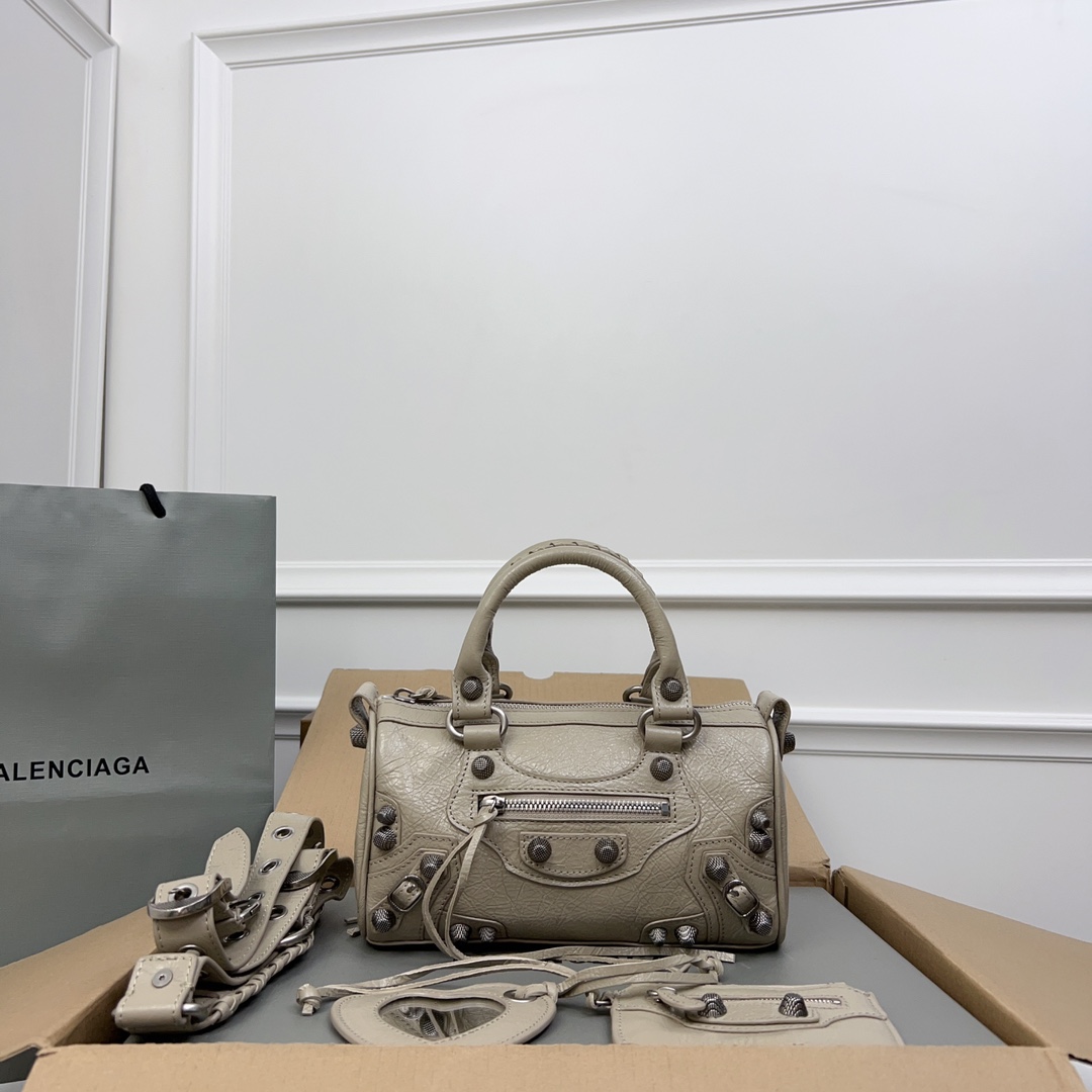 Balenciaga Mini City Black Length 19.8 x height 14.0 x width 11.9 cm