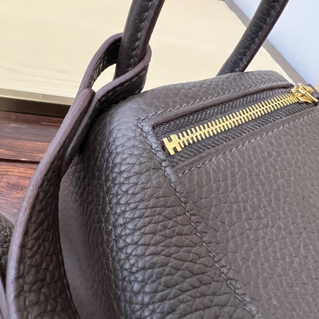 Hermès MiniLindy leather handbag TC 4 Hermès MiniLindy leather handbag TC - Image 4