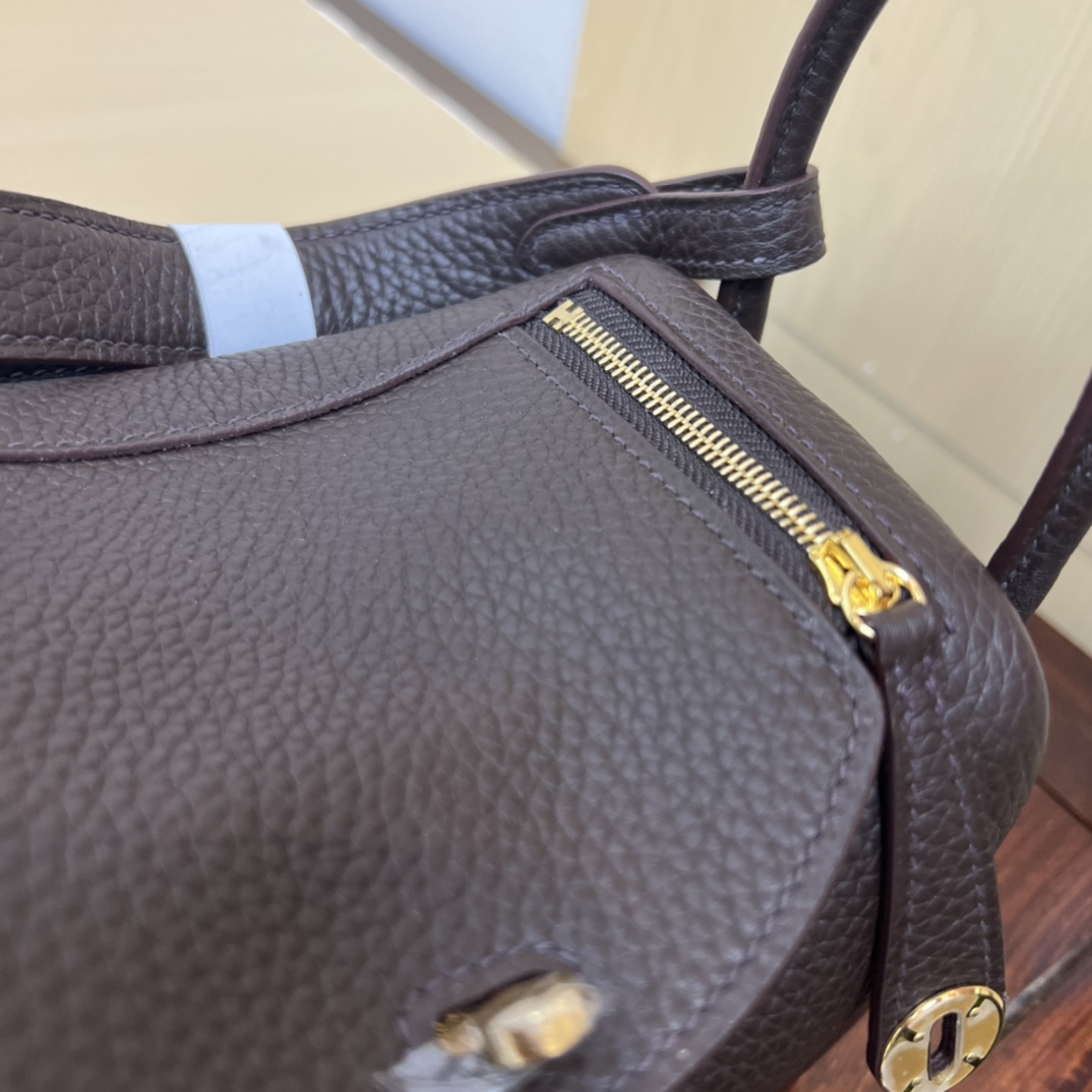 Hermès MiniLindy leather handbag TC 5 Hermès MiniLindy leather handbag TC - Image 5