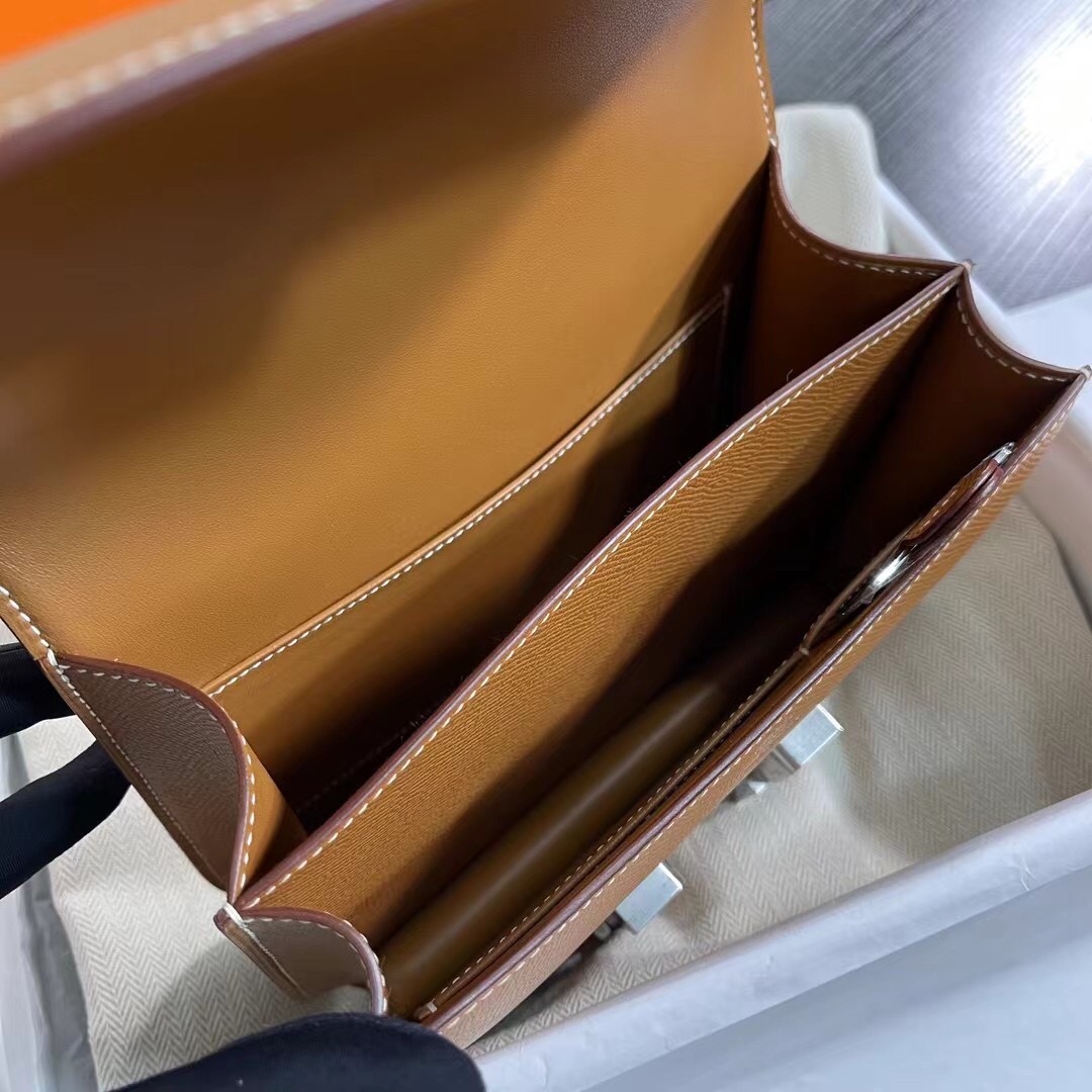 Hermès Constance leather crossbody Epsom 19cm 4 Hermès Constance leather crossbody Epsom 19cm - Image 4