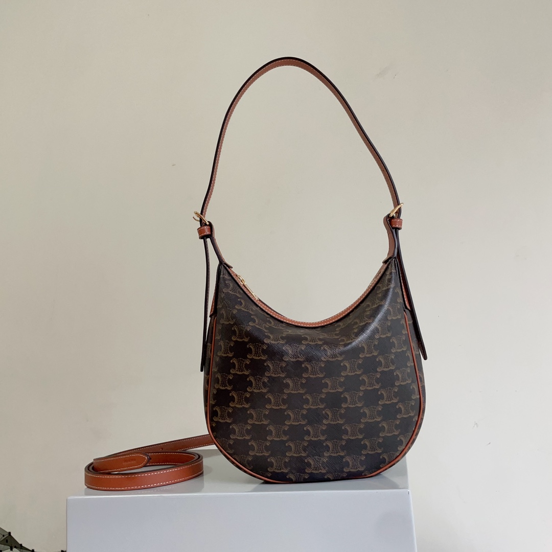 Celine MEDIUM HELOÏSE BAG CUIR TRIOMPHE in TRIOMPHE CANVAS & CALFSKIN 7 Celine MEDIUM HELOÏSE BAG CUIR TRIOMPHE in TRIOMPHE CANVAS & CALFSKIN - Image 7