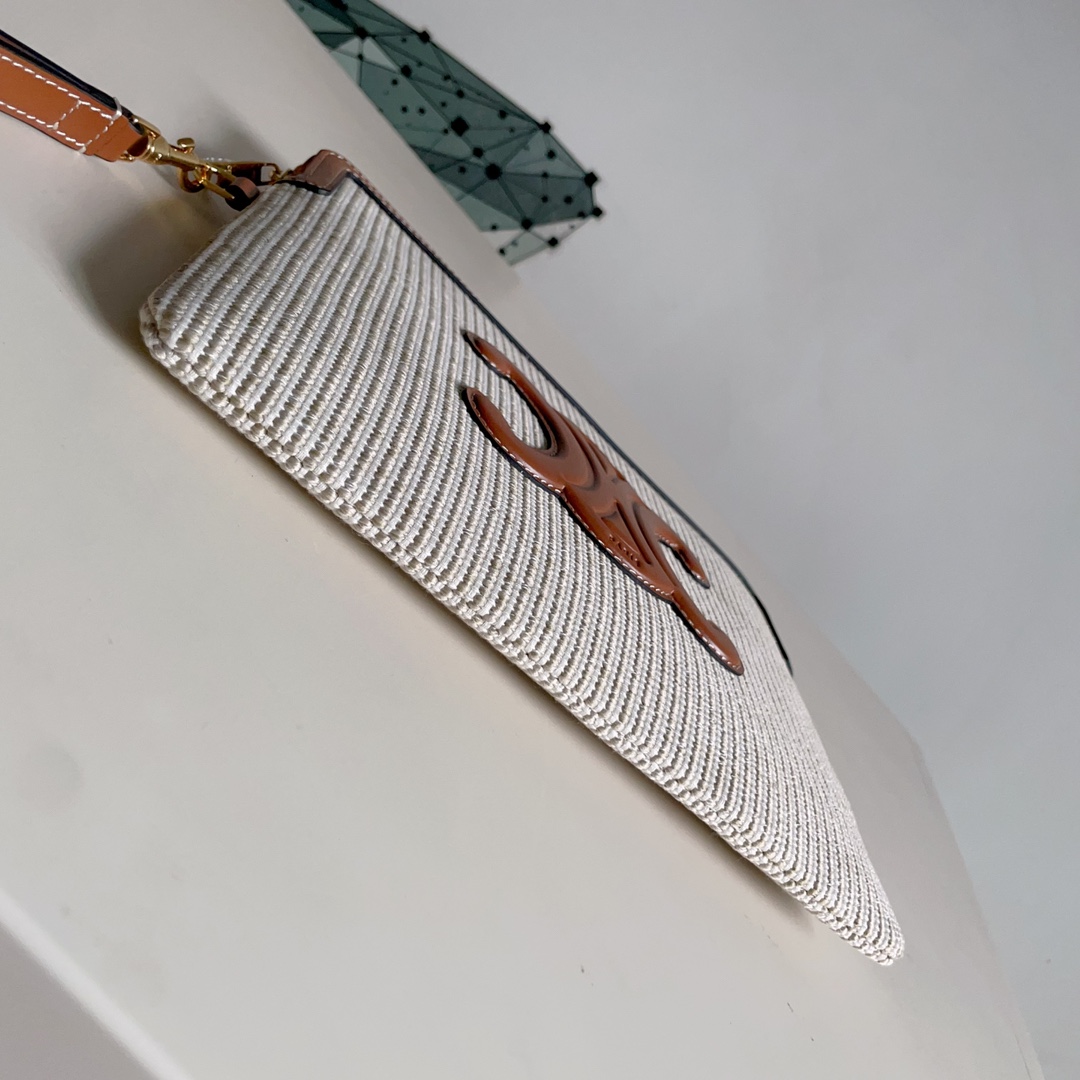 Celine SMALL POUCH WITH STRAP in TEXTILE WITH TRIOMPHE PRINT AND CALFSKIN 2 Celine SMALL POUCH WITH STRAP in TEXTILE WITH TRIOMPHE PRINT AND CALFSKIN - Image 2