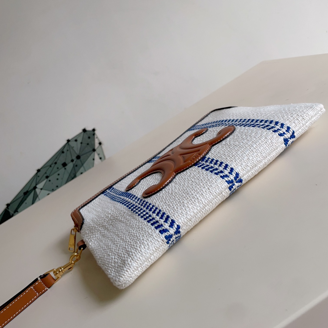 Celine SMALL POUCH WITH STRAP in TEXTILE WITH TRIOMPHE PRINT AND CALFSKIN 2 Celine SMALL POUCH WITH STRAP in TEXTILE WITH TRIOMPHE PRINT AND CALFSKIN - Image 2