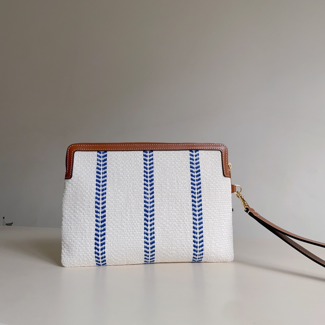 Celine SMALL POUCH WITH STRAP in TEXTILE WITH TRIOMPHE PRINT AND CALFSKIN 8 Celine SMALL POUCH WITH STRAP in TEXTILE WITH TRIOMPHE PRINT AND CALFSKIN - Image 8