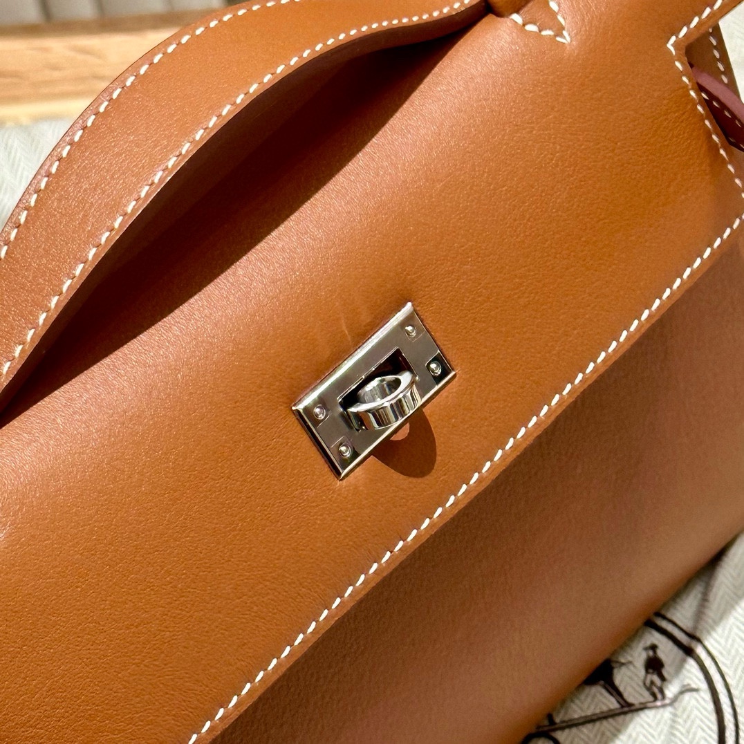 Hermès Kelly Pochette 5 Hermès Kelly Pochette - Image 5