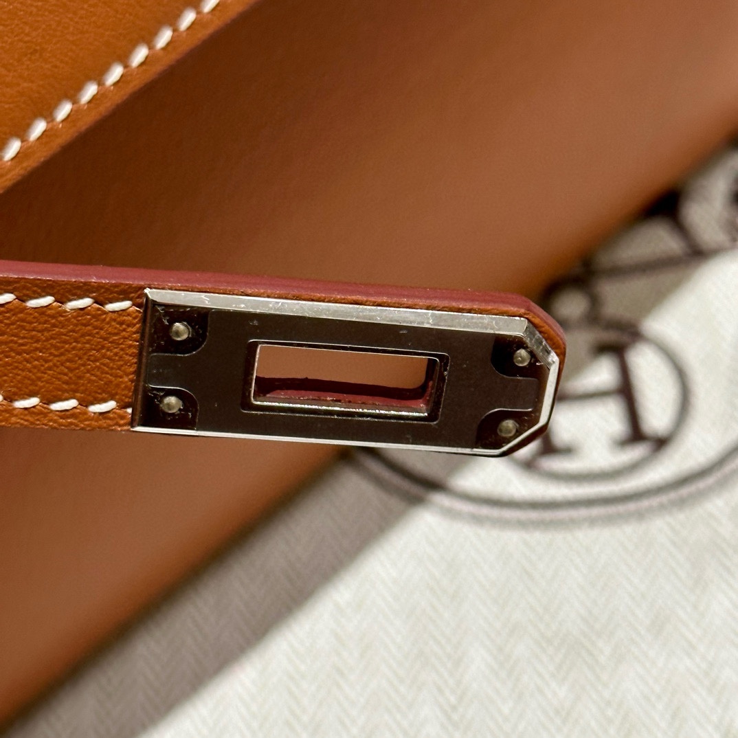 Hermès Kelly Pochette 3 Hermès Kelly Pochette - Image 3
