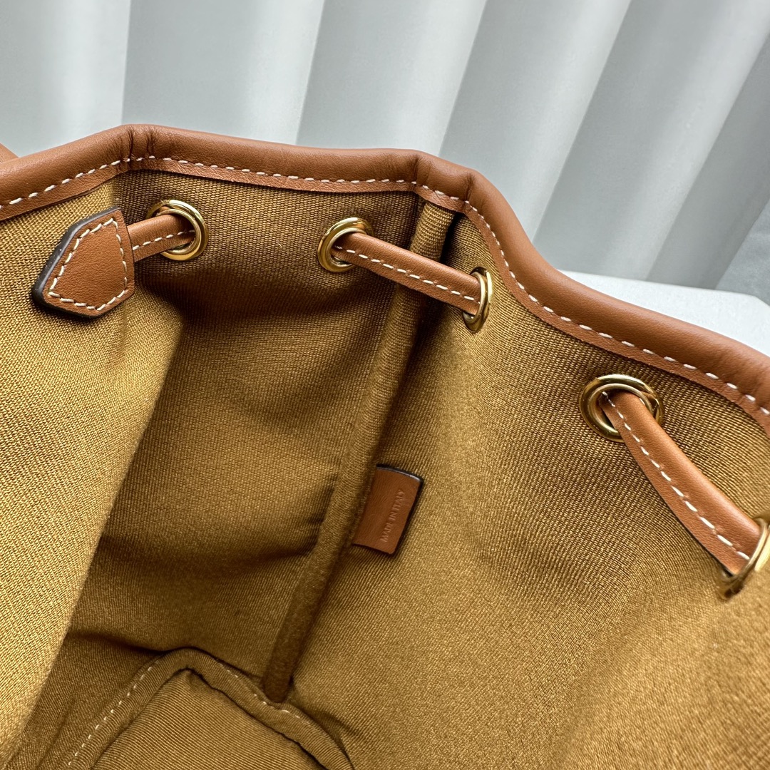 Celine MINI BACKPACK FOLCO in Triomphe Canvas and calfskin 8 Celine MINI BACKPACK FOLCO in Triomphe Canvas and calfskin - Image 8