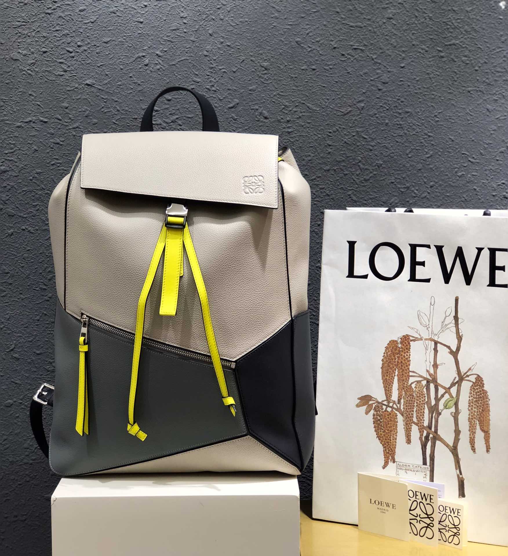 LOEWE Schoolbag Spanish calfskin Size: 33x44.5x19 cm