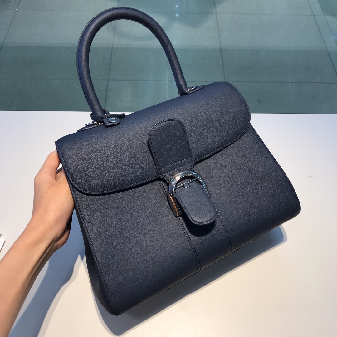 brillant togo leather Belgian 🇧🇪 Royal brand Size: 28*13.5*22.5