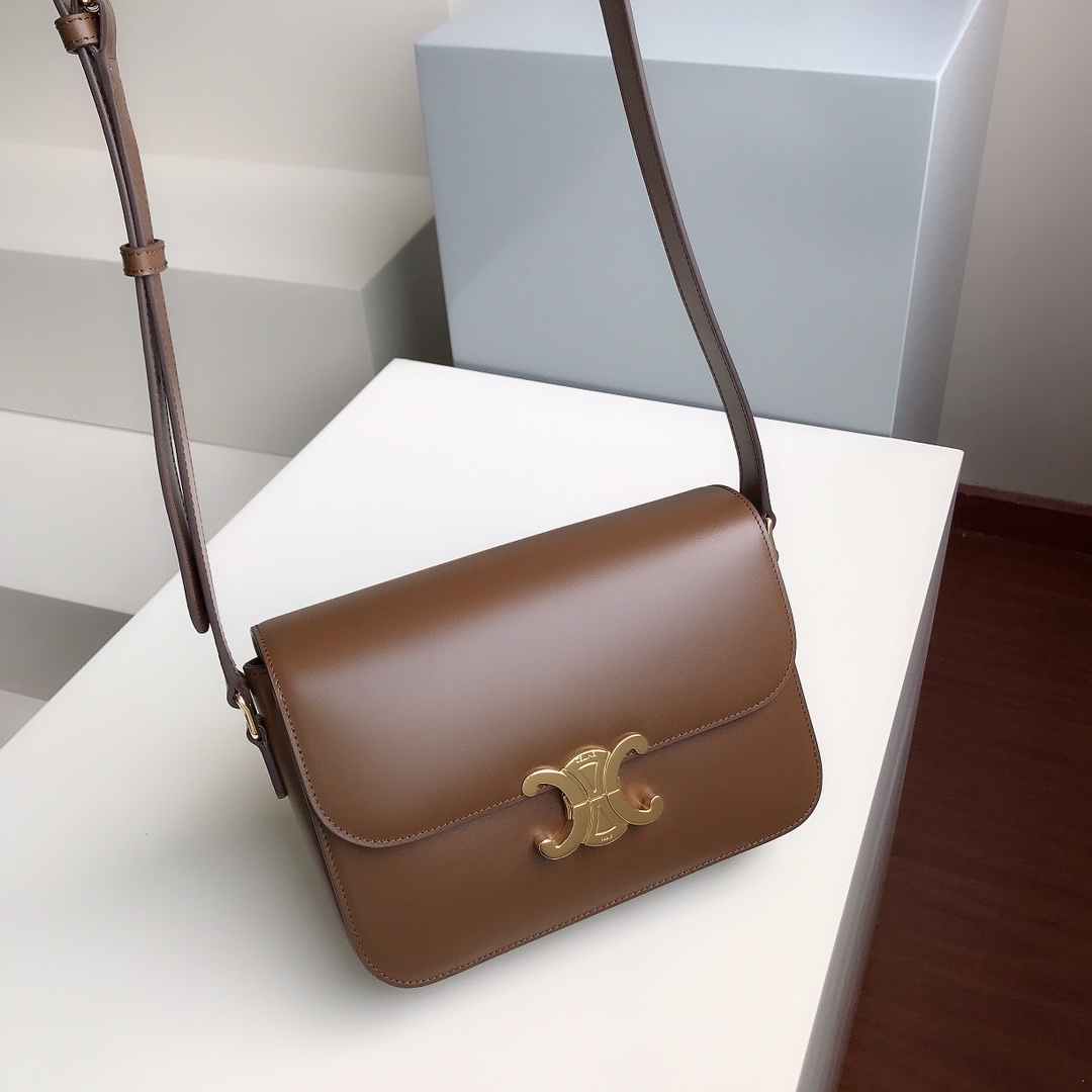 Celine  Retro Arc de Triomphe Box Tofu Bun 22.5-16.5-7.5