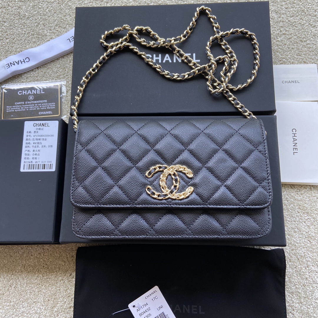 CHANEL Black Ball Pattern Light Gold Hardware w20×h13×d3.5cm