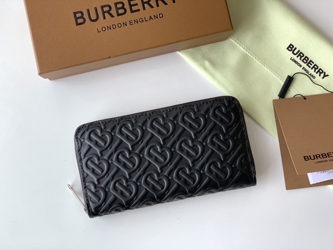 Burberry TB embossed leather zipper bag➰ is made of imported grained calfskin embossing, 👍counter quality, fine workmanship💋real product shooting📷, model 6521 black, size 19cm*10cm*2.5cm 7 Burberry TB embossed leather zipper bag➰ is made of imported grained calfskin embossing, 👍counter quality, fine workmanship💋real product shooting📷, model 6521 black, size 19cm*10cm*2.5cm - Image 7