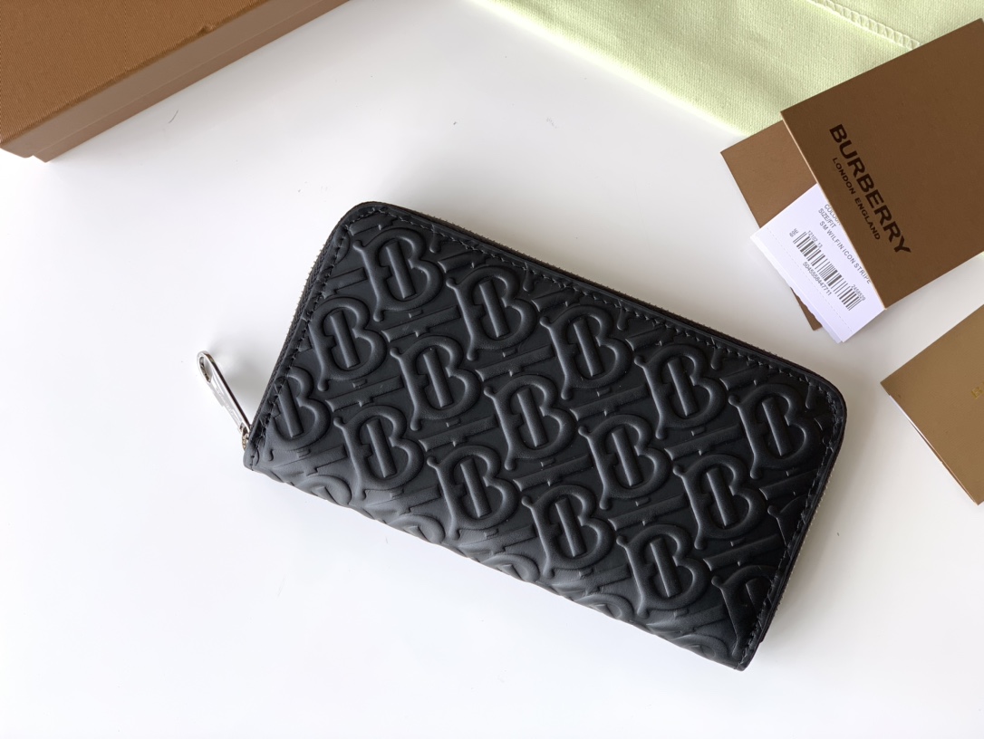 Burberry TB embossed leather zipper bag➰ is made of imported grained calfskin embossing, 👍counter quality, fine workmanship💋real product shooting📷, model 6521 black, size 19cm*10cm*2.5cm 8 Burberry TB embossed leather zipper bag➰ is made of imported grained calfskin embossing, 👍counter quality, fine workmanship💋real product shooting📷, model 6521 black, size 19cm*10cm*2.5cm - Image 8