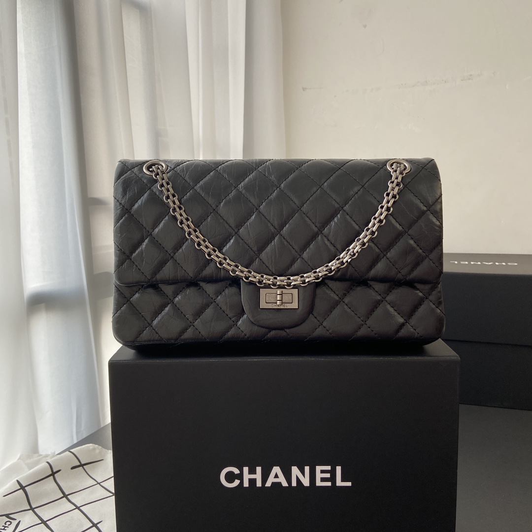 CHANEL Original elephant pattern cowhide  28cm Large