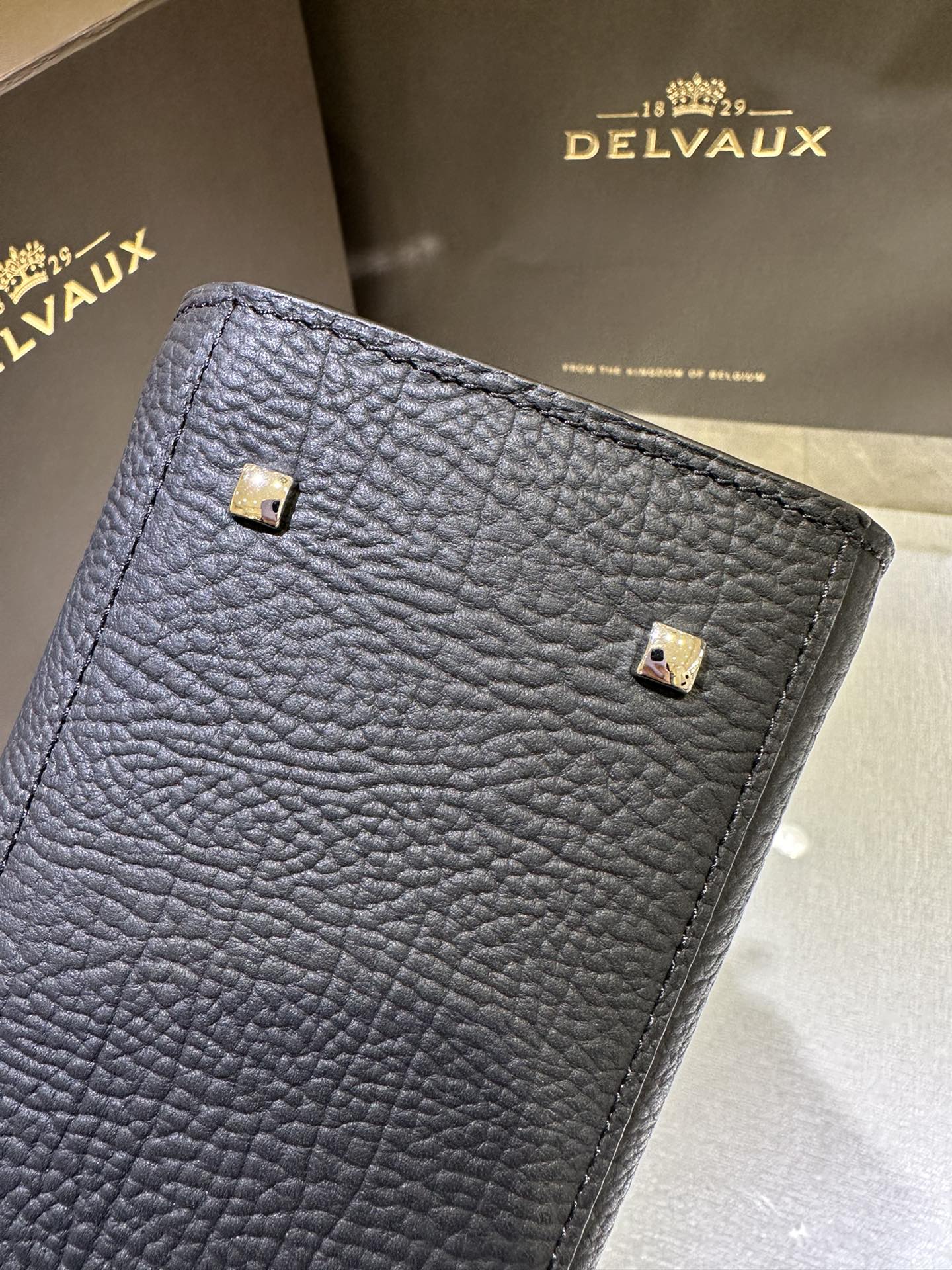 Delvaux Tempete PM new size, cow neck black Tempete was designed in 1967 by the famous Belgian architect Paule Goethals for Delvaux's 1967 "Yachting" series Size: 21.5cm wide, 19cm high, 10cm deep. 3 Delvaux Tempete PM new size, cow neck black Tempete was designed in 1967 by the famous Belgian architect Paule Goethals for Delvaux's 1967 "Yachting" series Size: 21.5cm wide, 19cm high, 10cm deep. - Image 3