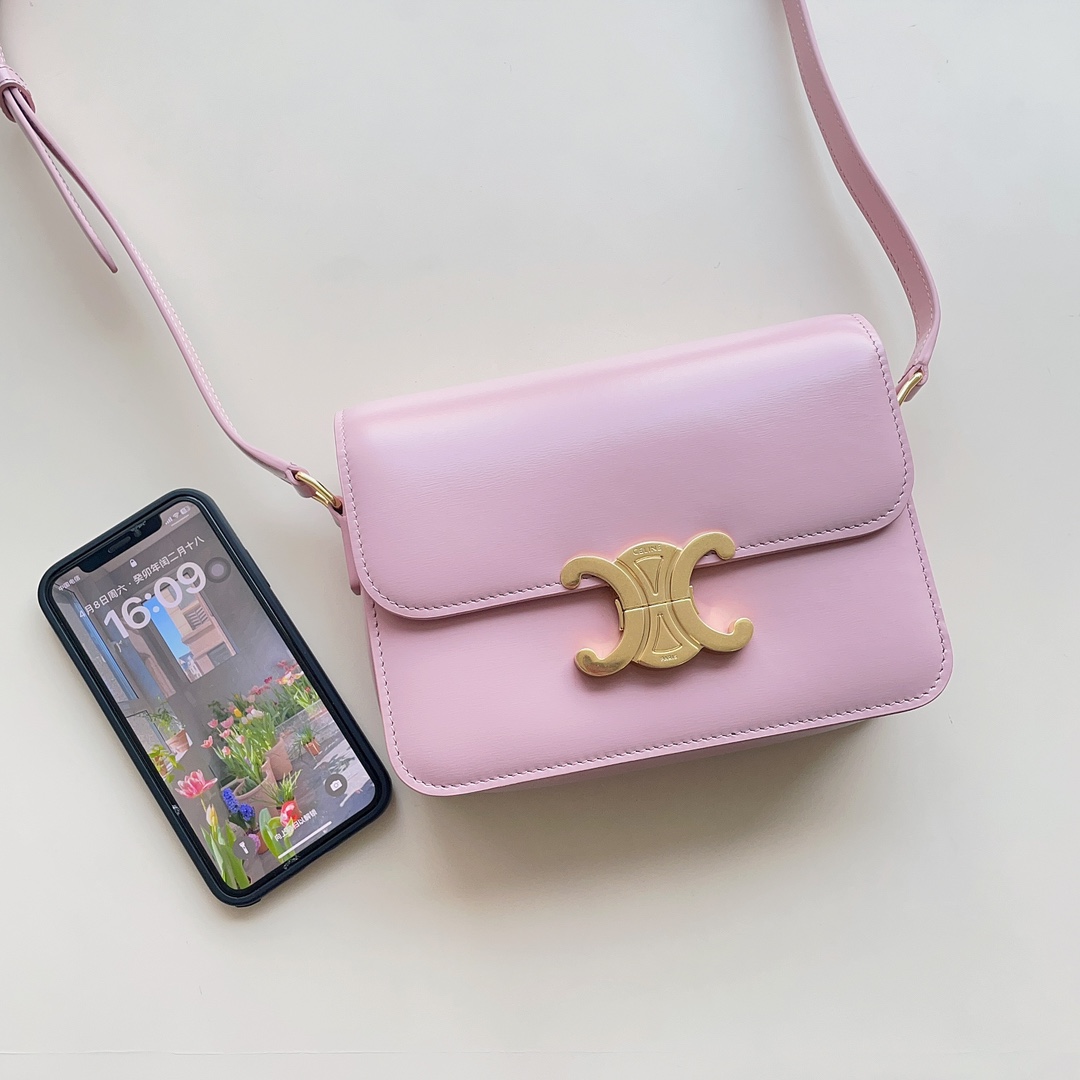 Celine TRIOMPHE exclusive buckle TRIOMPHE brass lock 18.5 x 14 x 6