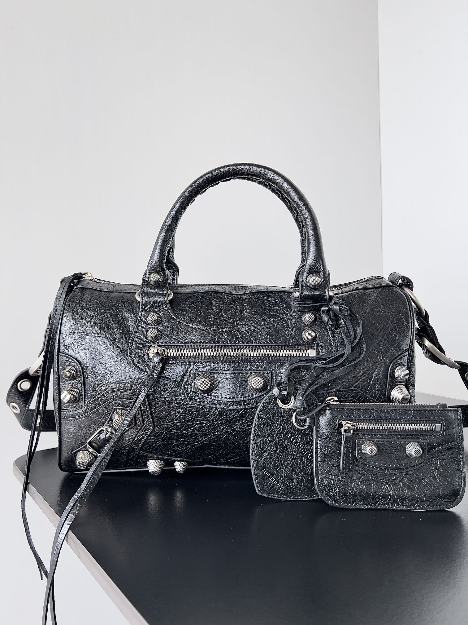 Balenciaga Le Cagole series duffle