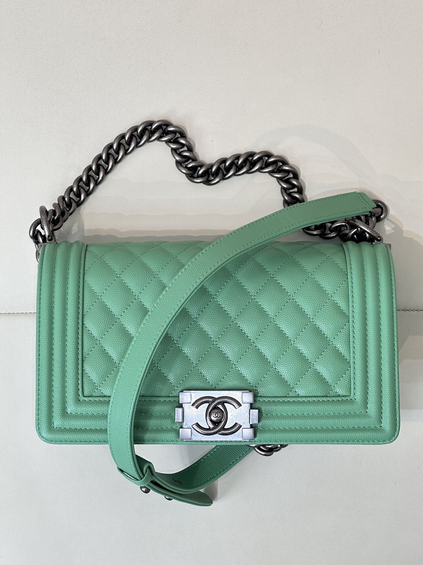 CHANEL Platinum version 67086 silver buckle