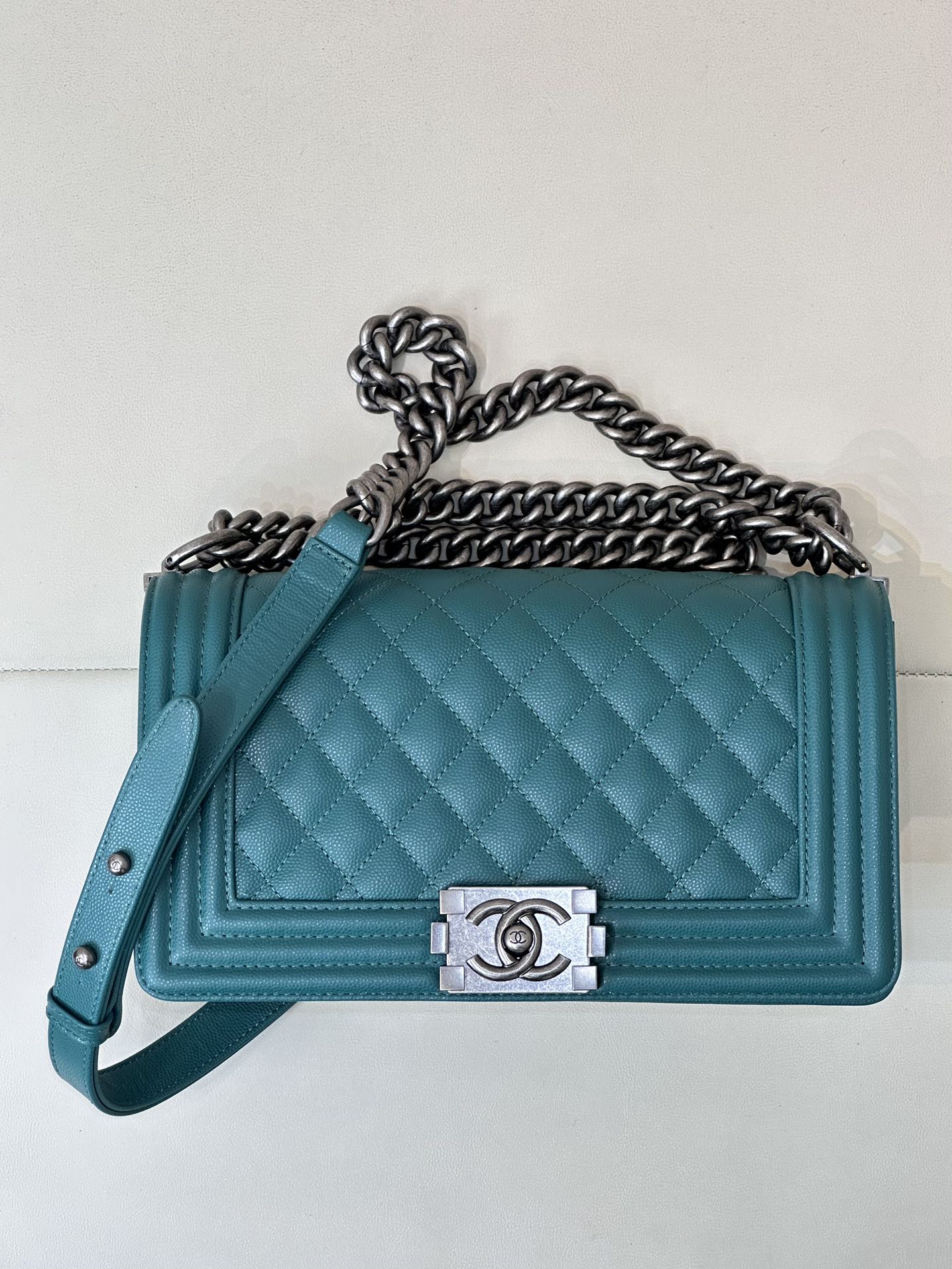 CHANEL Platinum version 67086 silver buckle