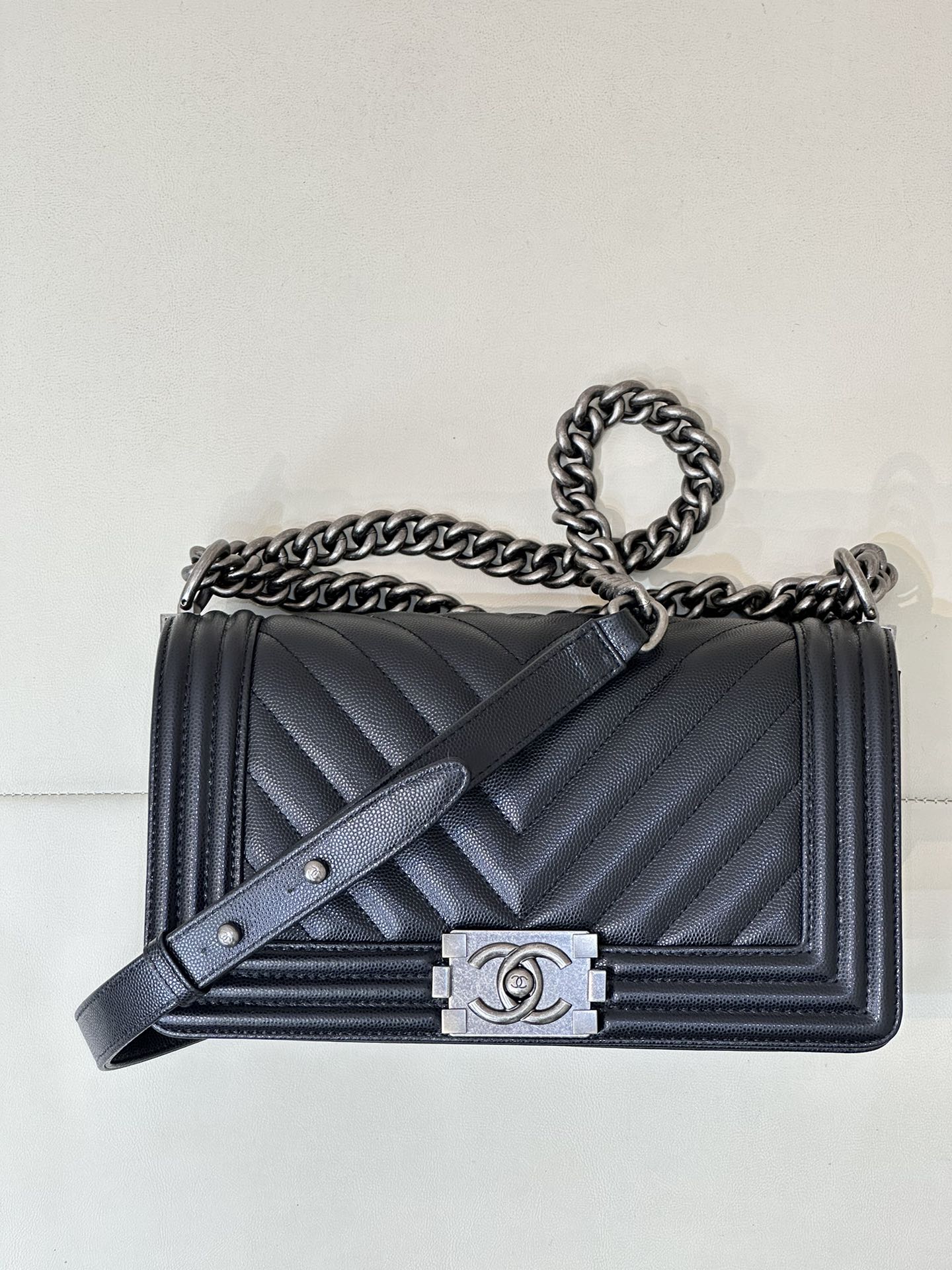 CHANEL Platinum version 67086 silver buckle