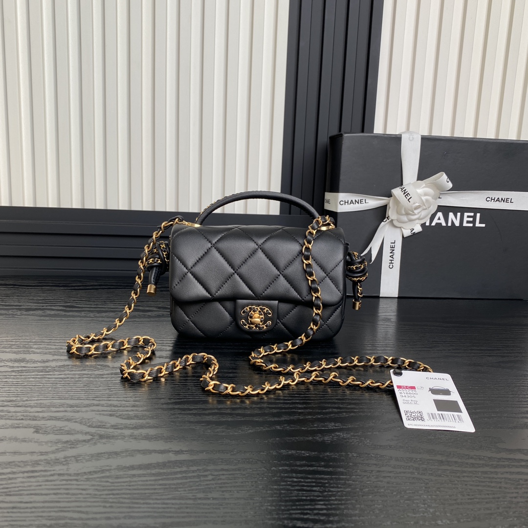 CHANEL AS5298 Lambskin with gold metal 10.5×18×7cm