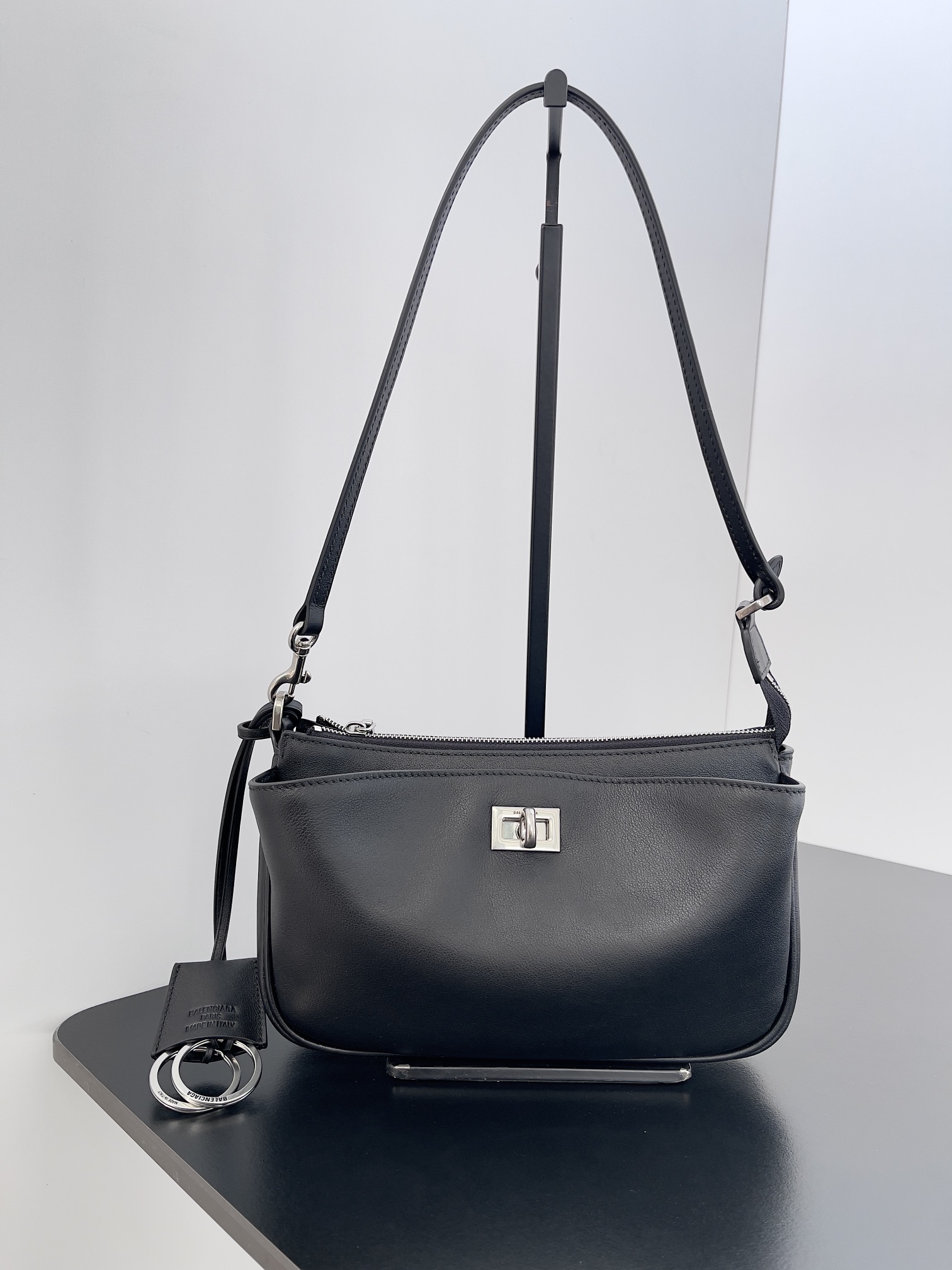 Balenciaga The popular Rodeo series has launched Dimensions: L22 x H11.9 x W12.7 cm
