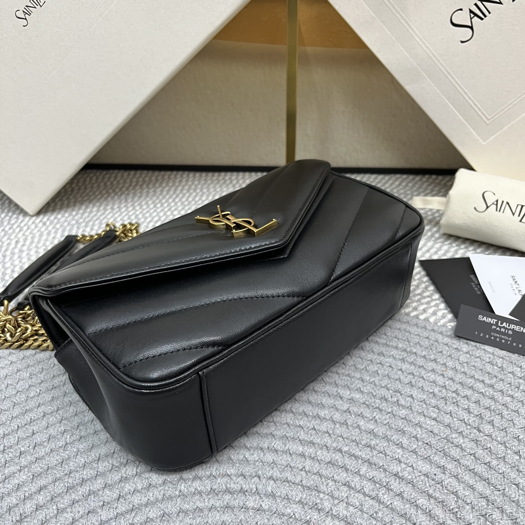 SAINT LAURENT 25 Early Spring New LouLou Small The sheepskin feels soft, and the new version of sheepskin is very shiny Size: 24x14x7cm 7 SAINT LAURENT 25 Early Spring New LouLou Small The sheepskin feels soft, and the new version of sheepskin is very shiny Size: 24x14x7cm - Image 7
