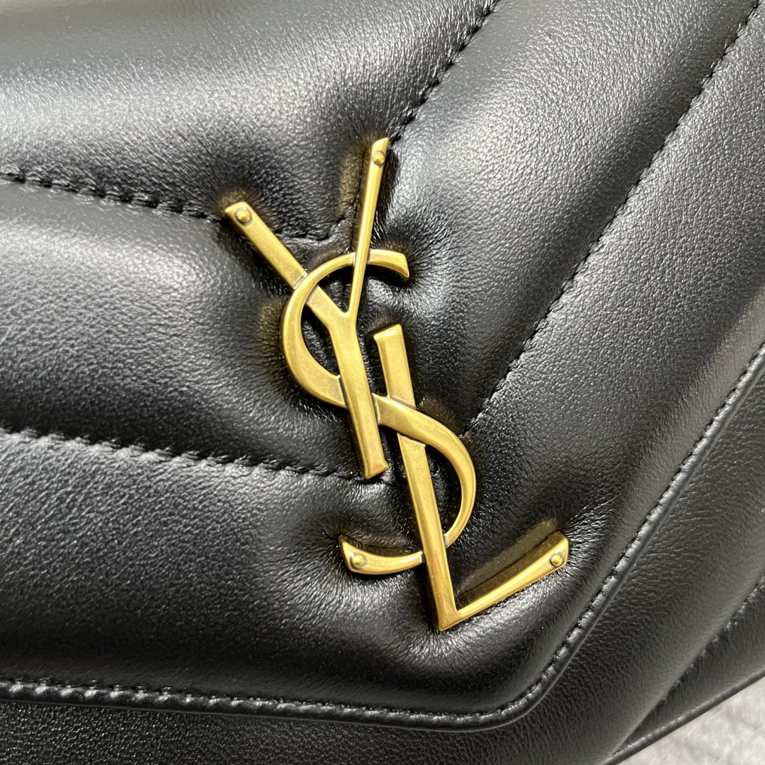 SAINT LAURENT 25 Early Spring New LouLou Small The sheepskin feels soft, and the new version of sheepskin is very shiny Size: 24x14x7cm 6 SAINT LAURENT 25 Early Spring New LouLou Small The sheepskin feels soft, and the new version of sheepskin is very shiny Size: 24x14x7cm - Image 6
